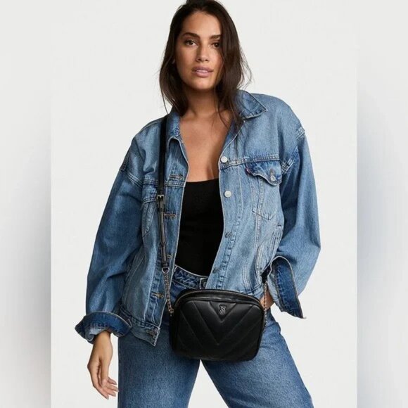 Victoria's Secret Crossbody Camera Bag Black NWTs - Picture 3 of 3